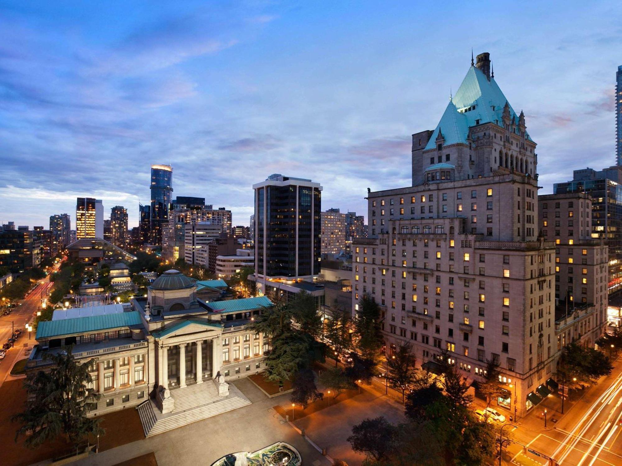 Fairmont Hotel Vancouver Exteriör bild